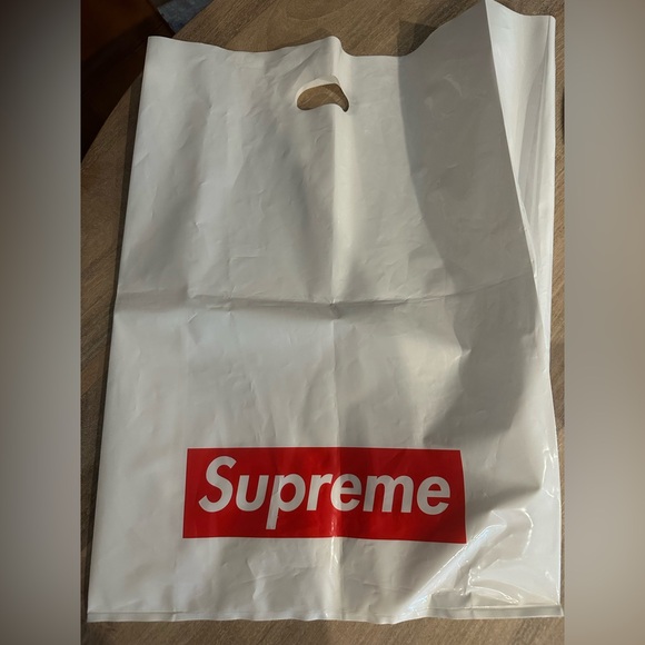 SUPREME GOLD TREE TOPPER - Picture 11 of 12